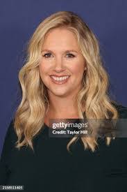 Tracy Wehmeyer's Instagram, Twitter & Facebook