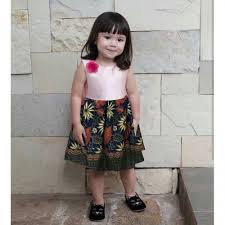 Dalam ulasan artikel kali ini kami akan membagikan berbagai contoh model baju brokat anak modis dan modern terbaru di tahun ini. Si Kecil Bisa Tampil Modis Dan Cantik Dengan 10 Pilihan Baju Batik Bayi Ini 2020