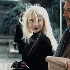 Her birthday, what she did before fame, her family life, fun trivia facts, popularity rankings, and more. Amber Heard Movies Amber Heard Movies Bernstein Gehort Filme Ambre A Entendu Des Films Ambar Esc Amber Heard Movies Amber Heard Hair Amber Heard Style