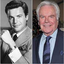getTV - Robert Wagner has been a familiar face since the 1950s — and he's  still acting at age 89! See him on HOT IN CLEVELAND — 6:30p ET What's your  favorite role? | Facebook