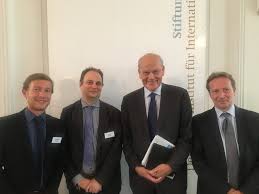 Bundespräsident der bundesrepublik deutschland ), er statsoverhode i tyskland. Nordisk Rads President Etterlyser Mer Samarbeid Med Tyskland Nordisk Samarbejde