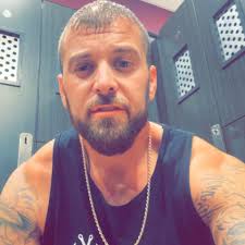 Best live bait shops in Omaha area. Recommendations for live bait buckets