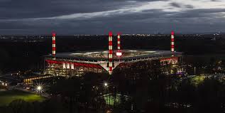Mehrere parkplätze um das stadion. 1 Fc Koln Und Rhein Energie Verlangern Partnerschaft Kolner Stadt Anzeiger