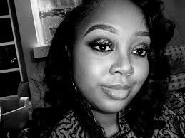 Latasha Reynolds's Instagram, Twitter & Facebook