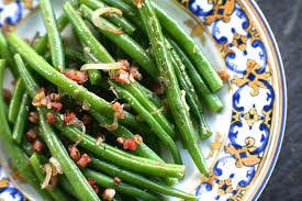 Green Beans With Almonds And Thyme Recipe Simplyrecipes Com Recipe Green Beans Pancetta Recipes Green Beans With Shallots