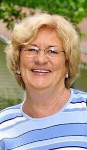 Brandy Heck's Instagram, Twitter & Facebook