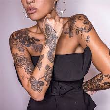 Heart tattoos roses and butterflies will always remain popular but women are now just as likely to rock a badass biggie smalls tribute piece or a killer medusa design and do it with enjoyable creativity. 45 Gorgeous And Stunning Sleeve Floral Tattoo To Make You Stylish Women Fashion Lifestyle Blog Shinecoco Com