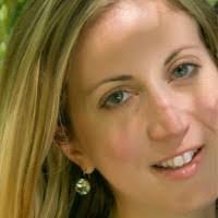 Eileen Gross's Instagram, Twitter & Facebook