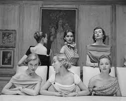 Tons of awesome vintage black and white photos wallpapers to download for free. Women In 1940 1950s In Black And White Photos By Nina Leen Bored Panda