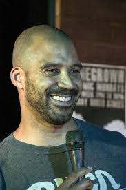 Albert Davis's Instagram, Twitter & Facebook