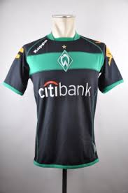 White and jade green horizontal striped shirt with long point jade green collar and sv werder bremen logo on the left side of chest. Fanwart 2008 2009 Werder Bremen Goalkeeper Jersey L