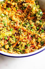Low Key Curried Quinoa Lunch Salad The Full Helping Recipe Quinoa Recipes Lunch Salads Quinoa Salad Recipes