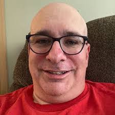 Dean Brauer's Instagram, Twitter & Facebook