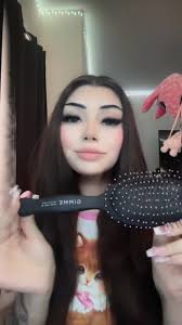 lil hair brush review <3 @Moto Moe doing my voice over 😭 #hairbrush  #review #hairproduct #fy #fyp