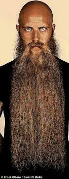 pin von anthony charland auf beard love barte bart haarschnitt glatze und bart