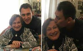 Filhos de nicette bruno lamentam fake news. Filho De Nicette Bruno Desmente Fake News De Que Atriz Teria Morrido Istoe Independente