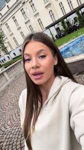 #larisagroza #tiktok #instagram #love #viral #like #memes #follow  #explorepage #trending #instagood #explore #music #likeforlikes  #followforfollowback #funny #meme #fyp #youtube #tiktokindonesia ...