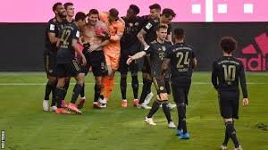 Fc augsburg vs fc bayern münchen. Bayern Munich 5 2 Augsburg Robert Lewandowski Breaks Goalscoring Record Global News 24hours