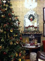 Classic Christmas Tree In India Jane Richmond Store 2013 Classic Christmas Tree Christmas Tree Classic Christmas