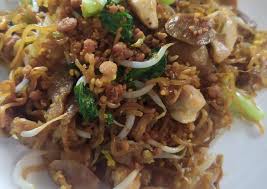 Makin lezat karena pakai gajih atau lemak ayam. Yuk Dicoba Resep Rahasia Mie Goreng Seafood Ala Resto Chinese Food Aneka Resep Bundaku Tercinta