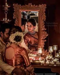 Wittyvows On Instagram Swoooooon When Bae Looks At You This Way Its De In 2020 Indian Wedding Photography Poses Wedding Couple Poses Wedding Couple Poses Photography