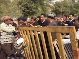 Rewa New Court Advocates Protest Disrupts Work Over Parking, Facilities