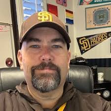 Ross Johnson (@CoachJohnson88)