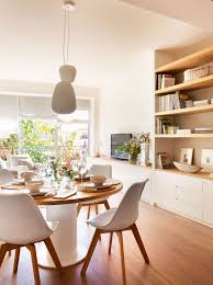 La decoración de un comedor se hace de acuerdo al gusto de cada persona y algo muy personal, pero siempre es recomendable conocer sobre las últimas tendencias en en este artículo se presentan algunas ideas de cómo decorar un comedor que sea del agrado de todos, además que proporciona. Pin En Inspiracion Comedores