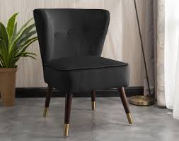 We bring you designer made accent chairs with arms. The Sofa Company