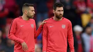 Последние твиты от jordi alba (@jordialba). Lionel Messi Streit Mit Eric Abidal Jordi Alba Platzt Der Kragen Eurosport