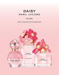 Daisy eau so fresh a été lancé en 2011. Marc Jacobs Daisy Eau So Fresh Blush Perfumes Colognes Parfums Scents Resource Guide Marc Jacobs Perfume Perfume Fragrances Perfume Woman
