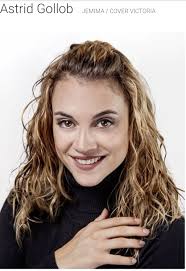 Hallo ihr Lieben! Gestern vor zwei Jahren hatte ich meine Premiere meiner  Traumrolle. Die Zeit vergeht wie im Flug und nach fast zweieinhalb Jahren  werde ich am 30.06. das letzte Mal in