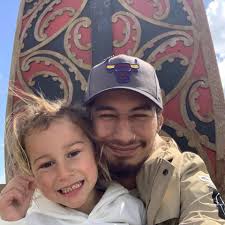 Marie Poppins gets the crowd going! 🔥💯 IG: @mariepoppinsdancer  @lightnlense