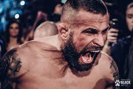 Brát se plánují na konci července a svatba bude velkolepá. Xfn The Champ Karlos Terminator Vemola Facebook