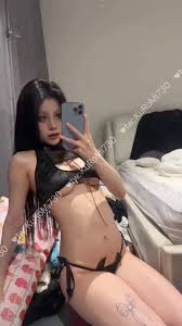 喜欢大的on X: @meiridasai798 想要了，有没有想看我我直播自慰的😍😍😍 t.cot4goPw7wrj   X