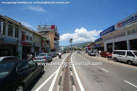 It probably refers to a shrine somewhere near kampung makam, where there has been a muslim. Dato Kramat Road Jalan Dato Keramat George Town