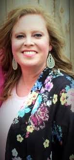 Kristi Leigh's Instagram, Twitter & Facebook