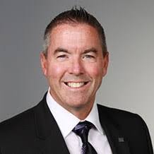 Dean Dardzinski's Instagram, Twitter & Facebook