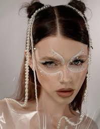 Mercedes Small (mercedes_small)