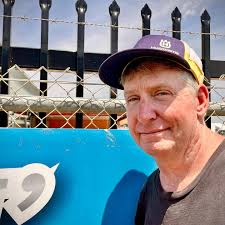 This week for our Go Local First campaign, I want to introduce you to a  ripper bloke called Graham Murray. Graham runs a steel fabrication business  out in Holtze called 'Smokin Stainless'.