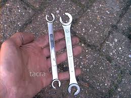 Oleh karena itu, konstipasi sebaiknya segera berikut adalah cara yang dapat dilakukan untuk menangani atau mencegah buang air besar tidak lancar: Tacra S Diy Garage Brake Bleeding Procedure
