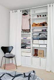 „wo war noch mal die sonnencreme? Ordnung Im Kleiderschrank 7 Tipps Fur Den Kleinen Kleiderschrank Kleiner Kleiderschrank Wohnung Schlafzimmer Dekoration Schlafzimmer Schrank