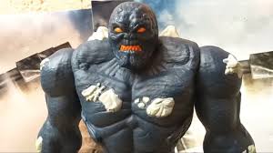 The set includes a diorama display base to recreate the battle scenes. Doomsday Vs Superman Duo Pack Justice League Mattel Youtube