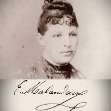 Julia Santoro (@MJuliaSantoro)