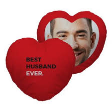 Anniversary gifts for him can be difficult to come up with, especially if he's the type of guy who already has everything he could ever want. Wedding Anniversary Gifts For Him Prezzybox Com