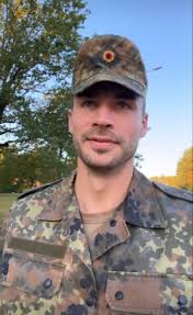 នេះជាកូនពៅរបស់នាងខ្ញុំទើបបានតែ 9 ខែខ្វះ 4 ថ្ងៃទៀតបាន 10  ខែនេះជាកូនលើកចុងក្រោយលែងមានទៀតហើយ។#👩‍❤️‍👩💕💕💕💕