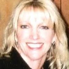 Melanie Melton's Instagram, Twitter & Facebook