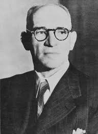 Why is a major Jo'burg road still named after one of the worst racists in  our history?