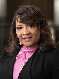 Lillian Gaines's Instagram, Twitter & Facebook