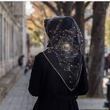 Siyah Vissona Ipek Esarp Modelleri Moda Stilleri Moda Siyah